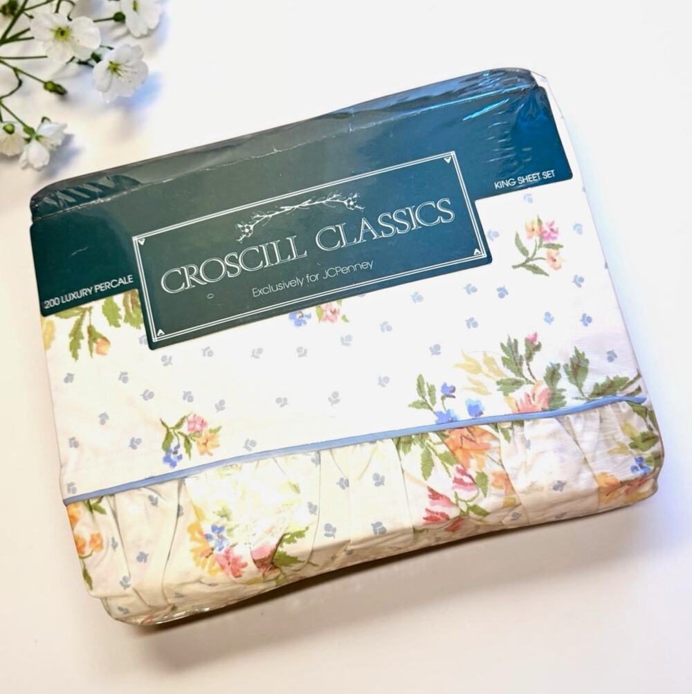 NEW Vintage Croscill Classics Antoinette King Sheet Set Percale Ivory Floral